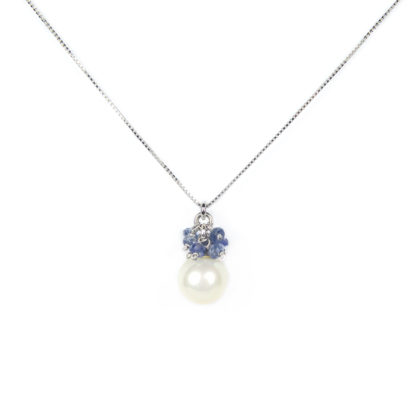 Collana perla radice zaffiro; veneziana girocollo oro bianco tit 750 (18 kt) ciondolo rimovibile con una perla coltivata acqua dolce e radici di zaffiro