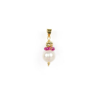 Ciondolo perla rubini donna in oro giallo tit 750 (18 kt) con perla acqua dolce 9 mm, corona di rubini,  e sfera 5 mm in oro giallo lavorazione slash
