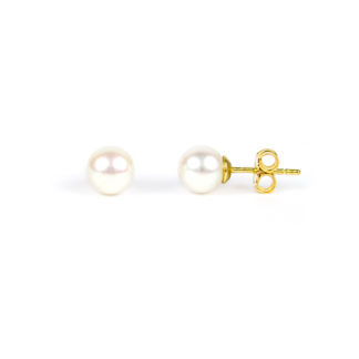 Orecchini di perle coltivate in acqua dolce mm 7 in oro giallo tit 750. Perle di alto grado e ottima coltivazione, molto brillanti