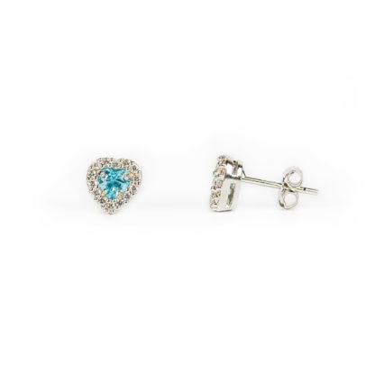 Cuore azzurro oro bianco, orecchini perno e farfallina, montatura a cuore in oro bianco tit 750 (18 kt), cornice di zirconi, con topazio azzurro